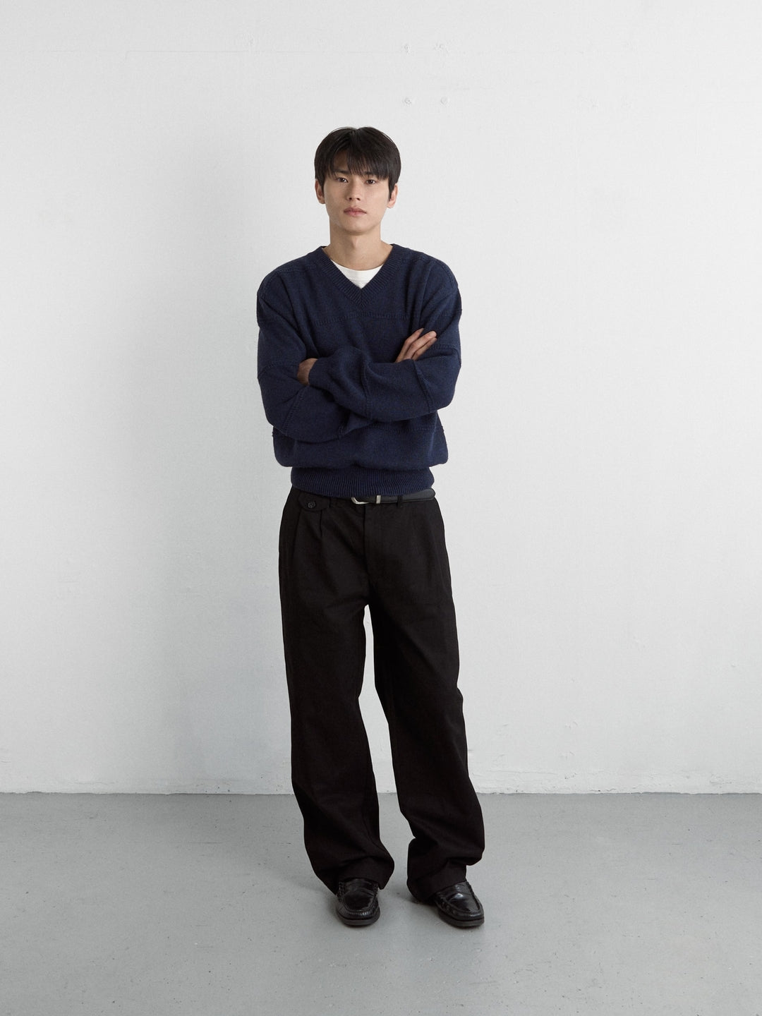Cable Stripe V-Neck Knit (Navy)