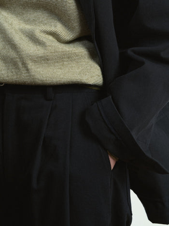 City Worker Pin-tuck Trouser (Khaki Gray)
