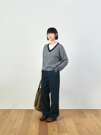 (W)Pin-Stripe V-neck Knit (Olive)