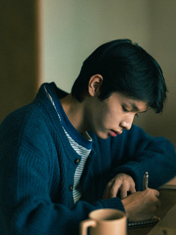 Fine Wool Roundneck Cardigan (Brown)