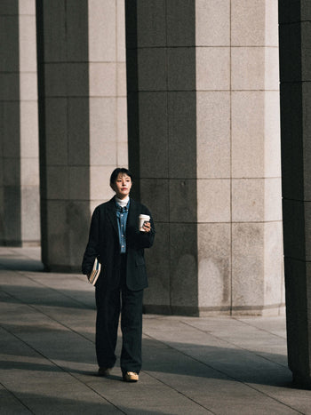 City Wool Pin-tuck Trouser - Navy | A1 (M)