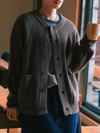 Fine Wool Roundneck Cardigan (Brown)