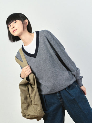 (W)Pin-Stripe V-neck Knit (Navy)