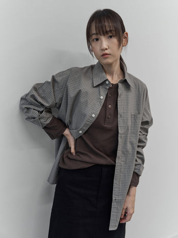 Henley Neck Long Sleeve T-Shirt (Brown)