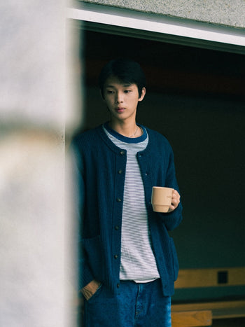 Fine Wool Roundneck Cardigan (Charcoal)