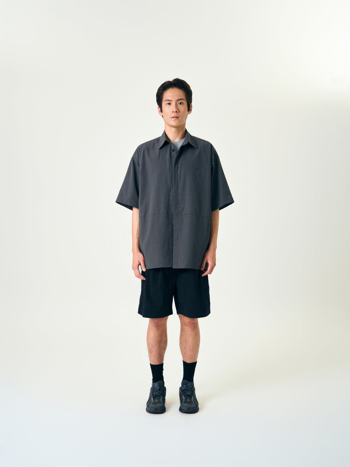 Hidden Type Half Sleeve Shirts (Charcoal)