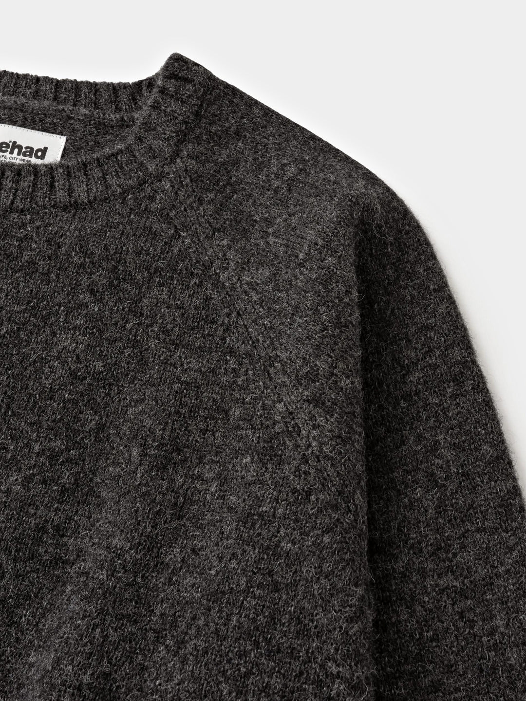 Shaggy Dog Round Knit (Charcoal)