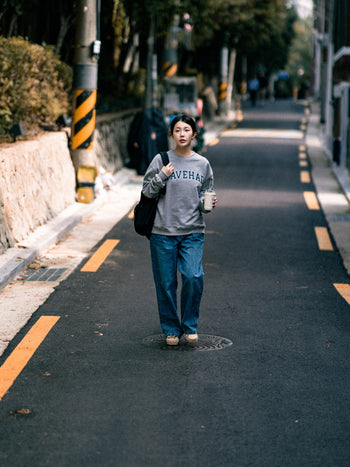Classic Slab Logo Sweatshirts (Navy)