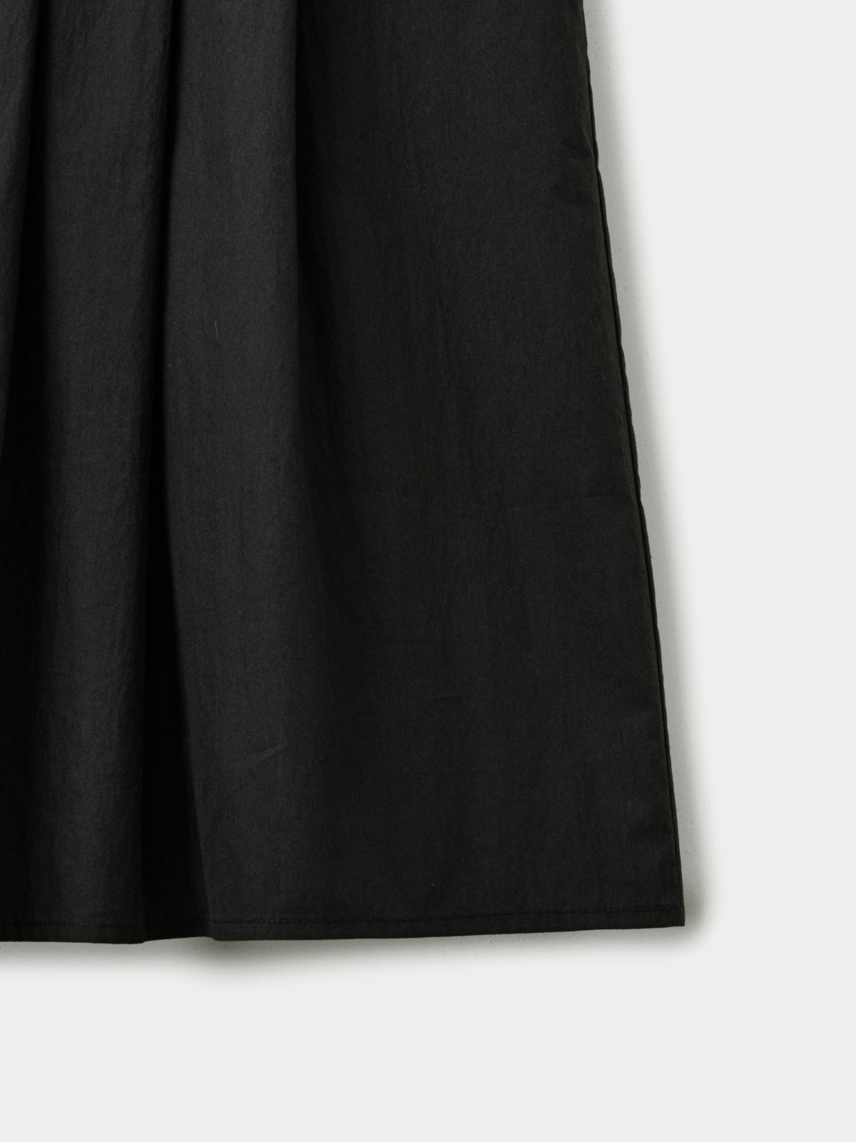 Pleats Sleeveless Top (Black) | Havehad